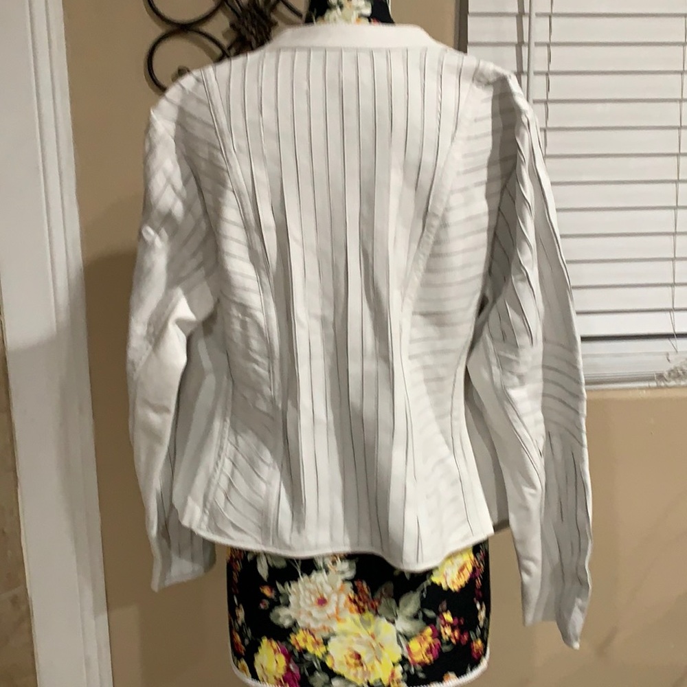 G I L I leather jacket QVC item